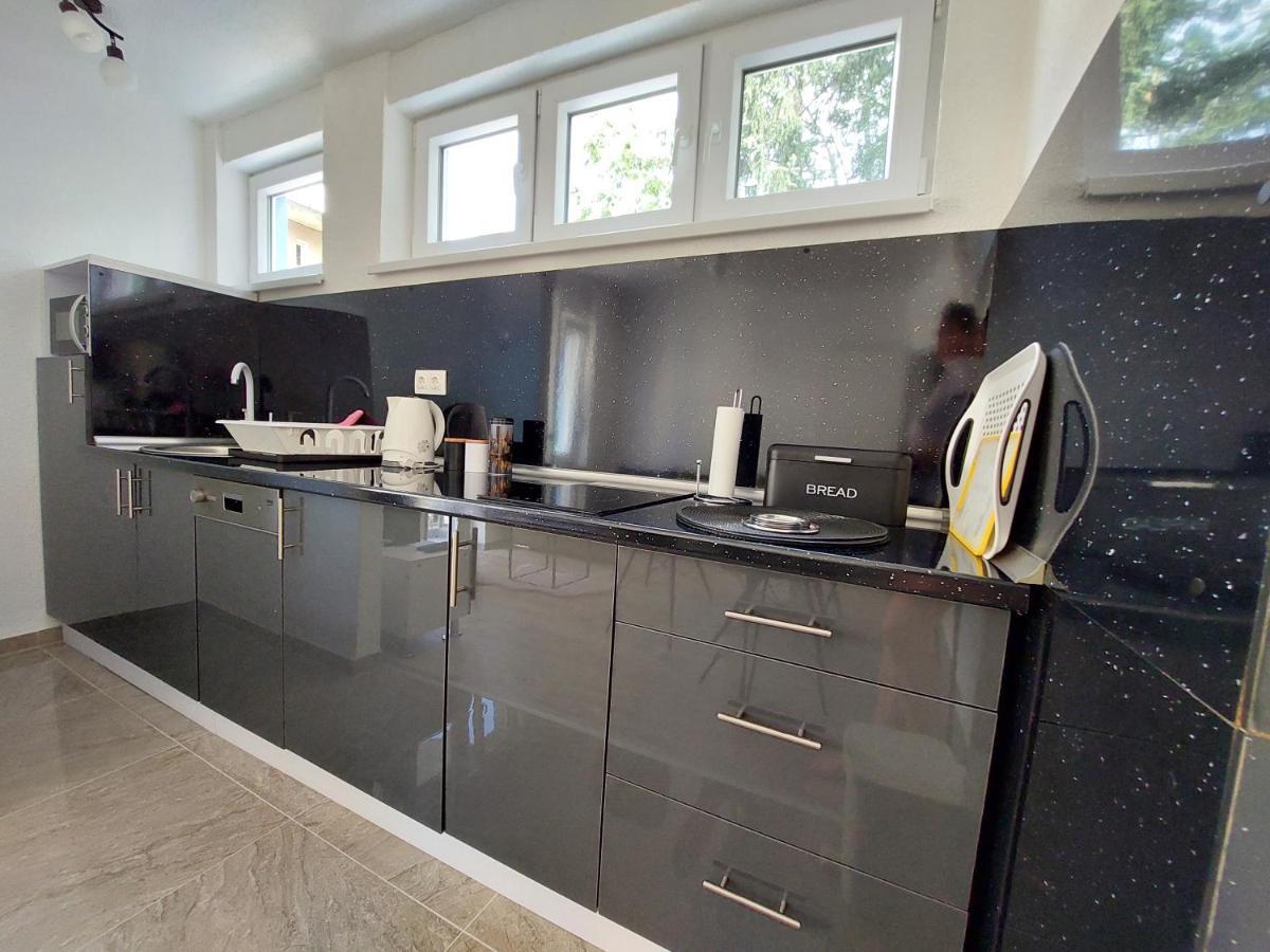 Apartman Cincar ลิฟโน ภายนอก รูปภาพ